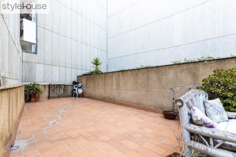 Terrassa - Carrer autonomia, Sant Pere