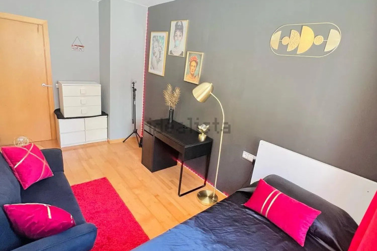 Chalet adosado en Barrio Roc Blanc