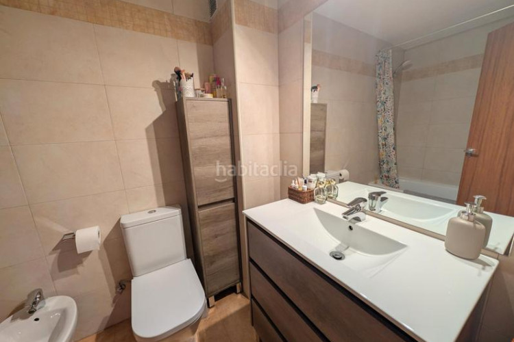 Piso zona de Egara. soleado piso de 2habs. + 1lav. en Terrassa
