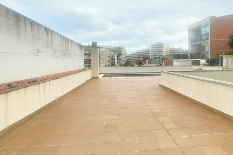 Plau00E7a del Mestre Serrat, Sant Pere