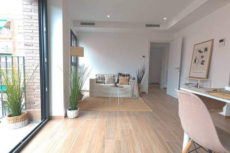 Dúplex en catalunya 74 dúplex de obra nueva e estrenar en sant pere en Terrassa