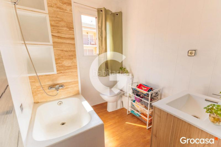 Piso  en la gripia en Les Arenes - La Grípia - Can Montllor Terrassa