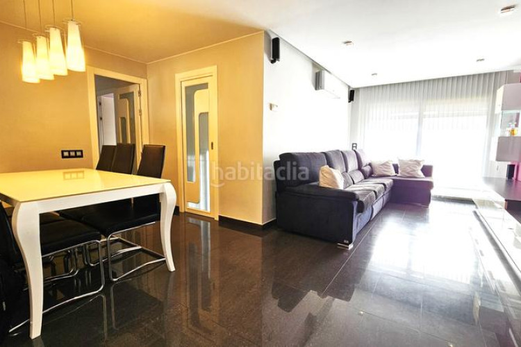 Piso en carrer de pau marsal 76 exclusiva vivienda con acabados de lujo y una ubicación inmejorable. en Terrassa