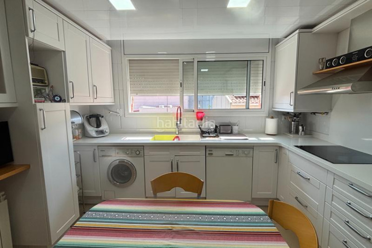 Dúplex impecable duplex en el corazón de pere parres a dos minutos del centro con parquing incluido en Terrassa