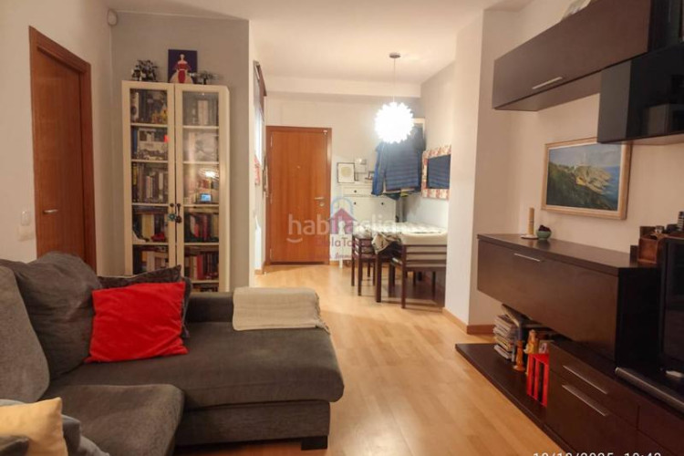 Piso bonito piso en venta listo para entrar a vivir, tocando avda. barcelona. en Terrassa