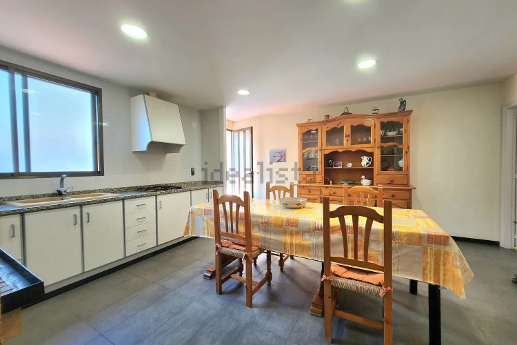 Chalet adosado en Barrio La Cogullada