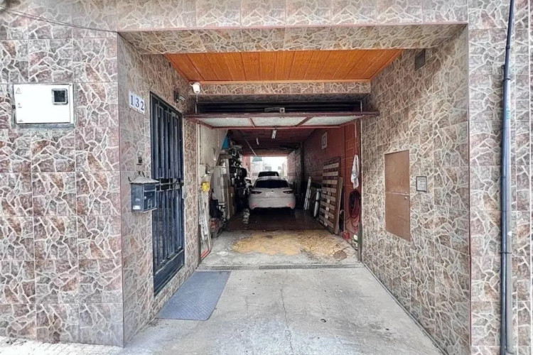 Chalet en calle ďEdison