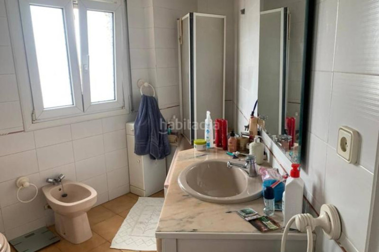 Piso  en venta en escola industrialplaça de catalunya en Terrassa