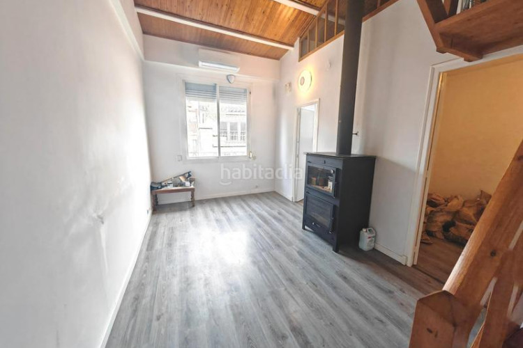 Piso zona centro. luminoso piso de 3habs + 2lav. en Terrassa