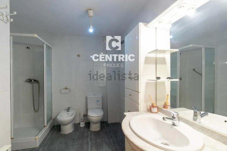 Piso en avenida ďÀngel Sallent