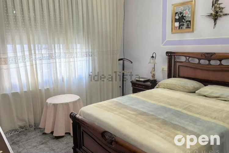 Chalet en calle d'Àngel Guimerà