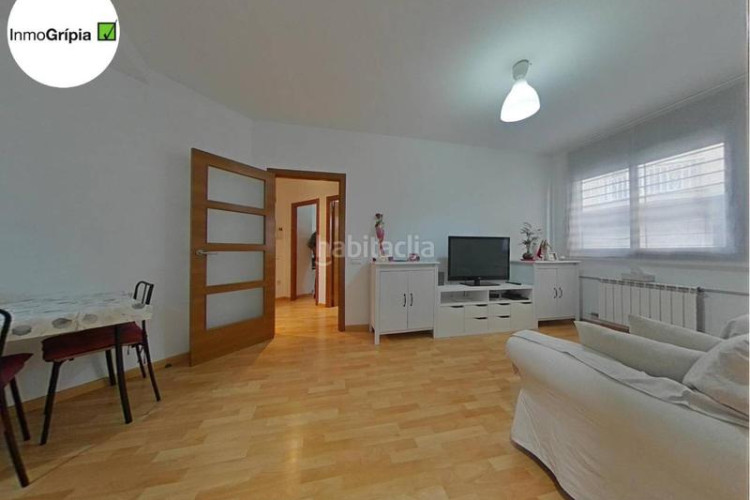 Piso vivienda seminueva de 2 habitaciones con parking en Terrassa