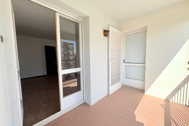 Vallparadu00EDs - Antic Poble de Sant Pere