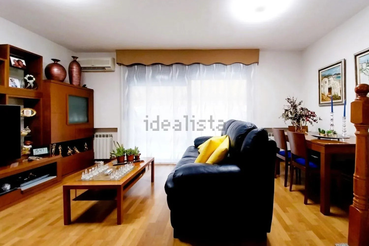 Chalet adosado en Barrio La Grípia
