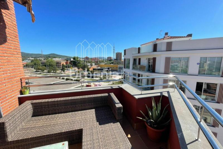 Dúplex  en venta en Sant Pere Nord Terrassa