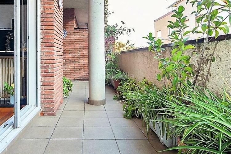 Casa gran casa cantonera en Ca n'Aurell Terrassa