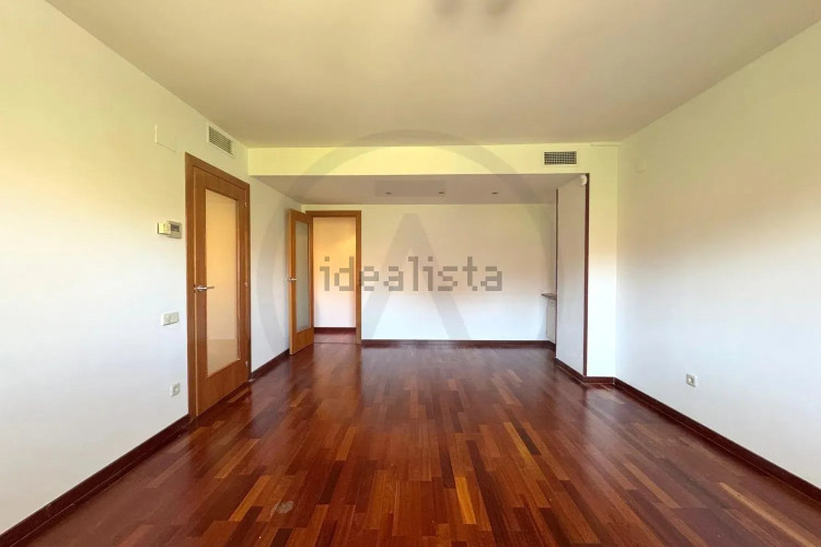 Piso en plaza del Vapor Ventalló