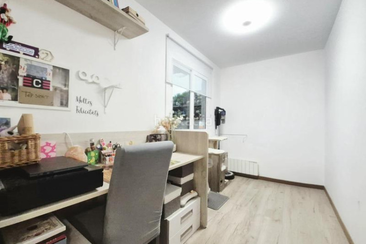 Planta baja  reformada totalmente de 3 hab en Terrassa