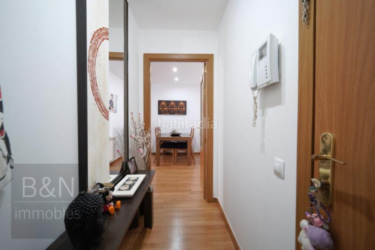Piso te vas a enamorar de su carácter! amplio, luminoso, con zona comunitaria y plaza de párquing con trastero en Terrassa