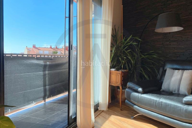 Piso muy amplio y reformado! en San Pere Terrassa