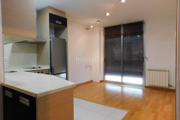 Dúplex atico duplex, 2 habitaciones y terraza en Ca n'Aurell Terrassa