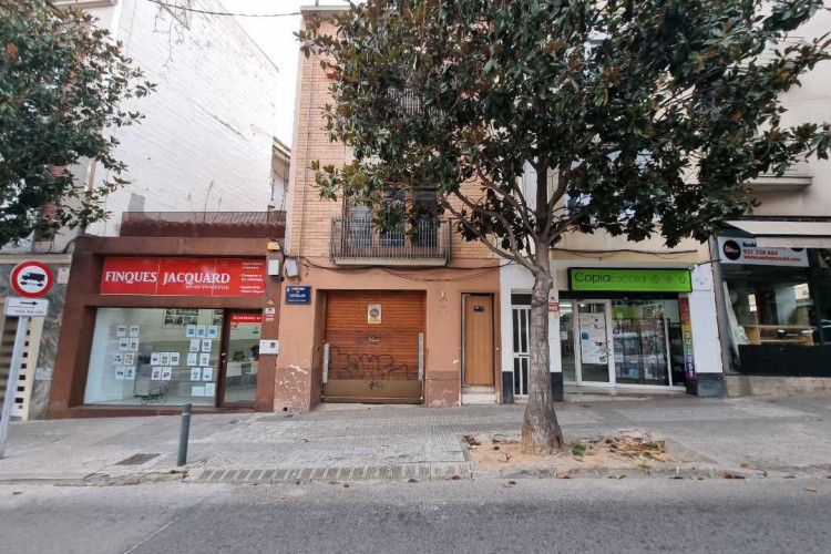 C / castellar, Vallparadu00EDs - Antic Poble de Sant Pere