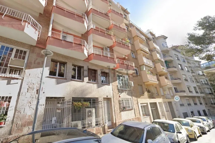 Piso en calle ďAtenes