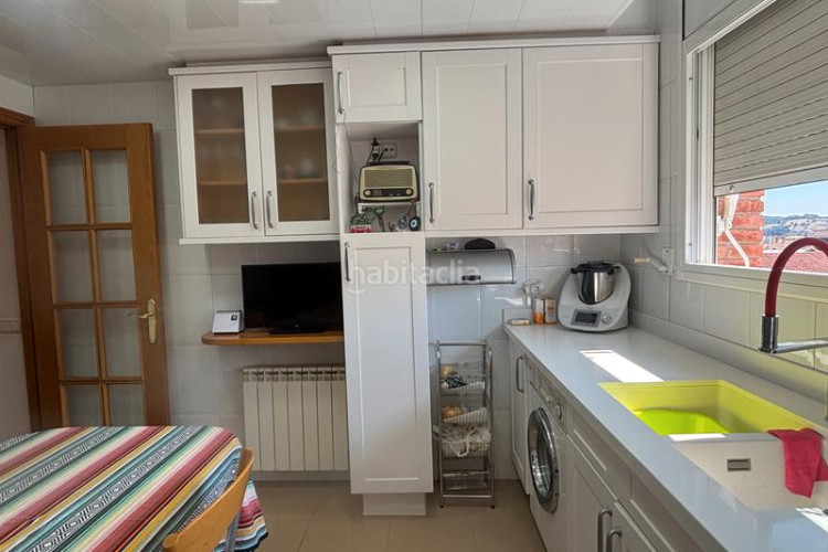 Dúplex impecable duplex en el corazón de pere parres a dos minutos del centro con parquing incluido en Terrassa
