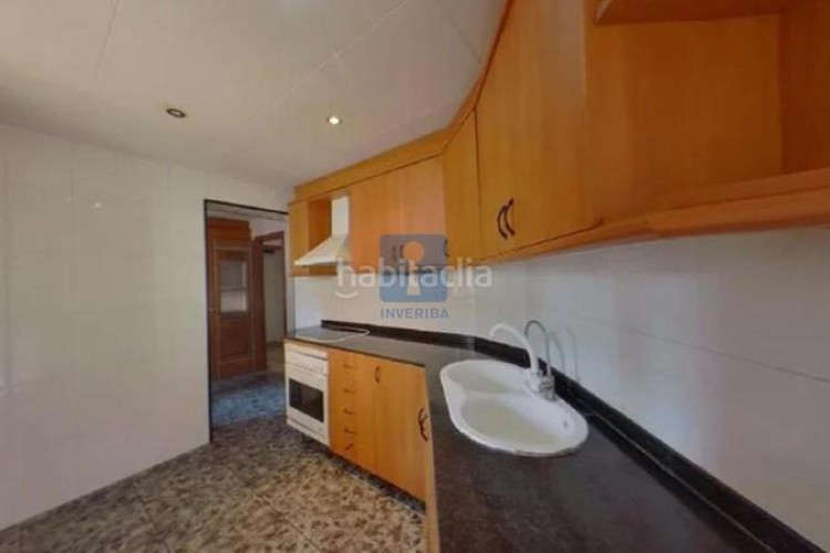 Piso inmueble ilegalmente okupado situado en el passeig del vintidos de juliol 766, bajos 4, , barcelona en Terrassa