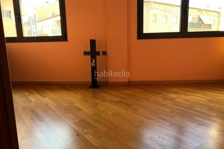 Piso  alquilado en 750 euros en Can Palet Terrassa