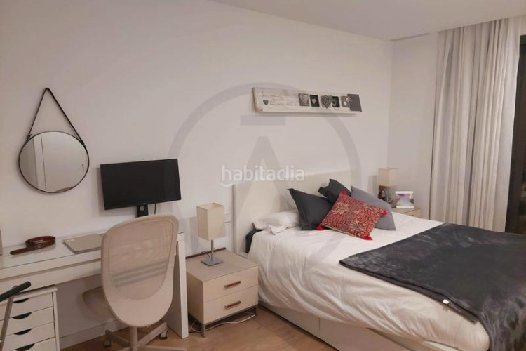 Piso junto a rambla egara! en Ca n'Aurell Terrassa