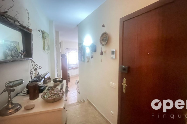 Mestre Serrat, Barri del Centre