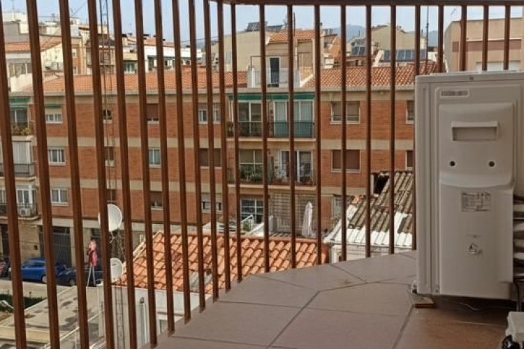 Carrer de Joaquu00EDn Costa, Plau00E7a Catalunya - Escola Industrial 