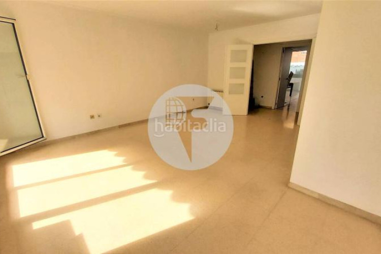 Piso espectacular piso de 113 m con gran balcón en zona olímpica en Terrassa