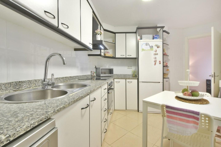 Calle del Canigu00F3, Les Arenes - La Gru00EDpia  Can Montllor