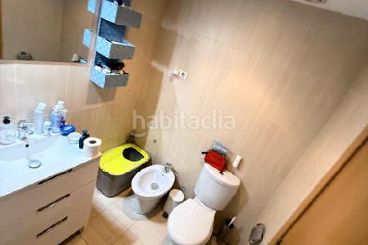 Piso en carrer de sant lluís 137 oportunidad para inversores: piso en Roc Blanc, en Terrassa