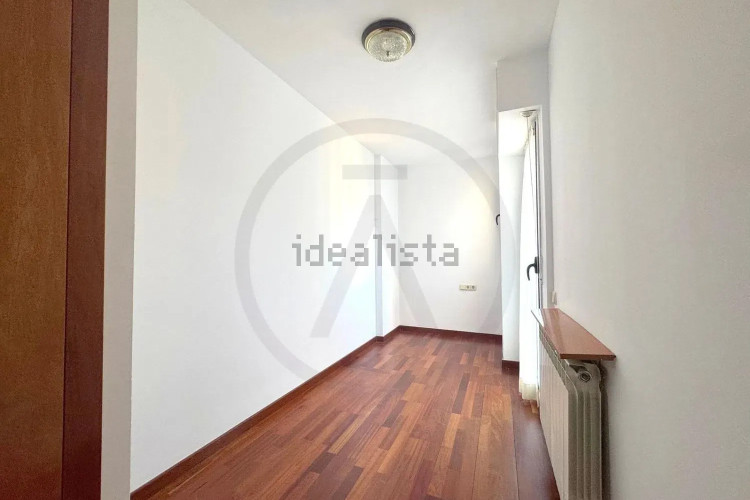 Piso en plaza del Vapor Ventalló