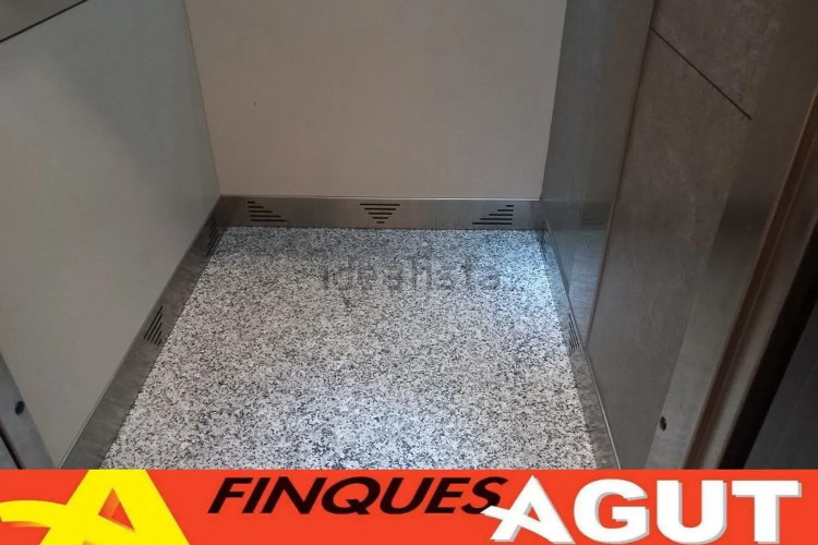 Piso en calle de Sant Leopold
