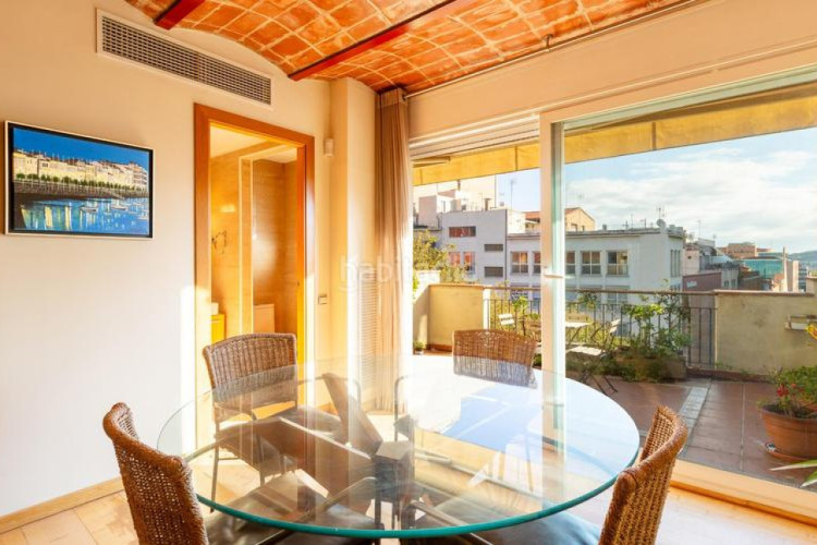 Ático en plaza anselm clavé 5 joia modernista única i irrepetible en Terrassa