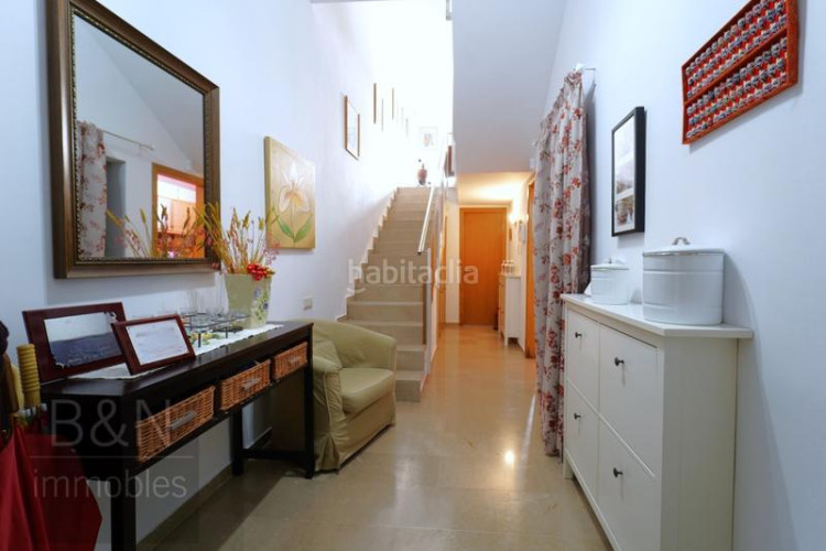 Dúplex espectacular terraza, garaje privado capacidad para 4 coches, vivienda amplia y luminosa! en Terrassa