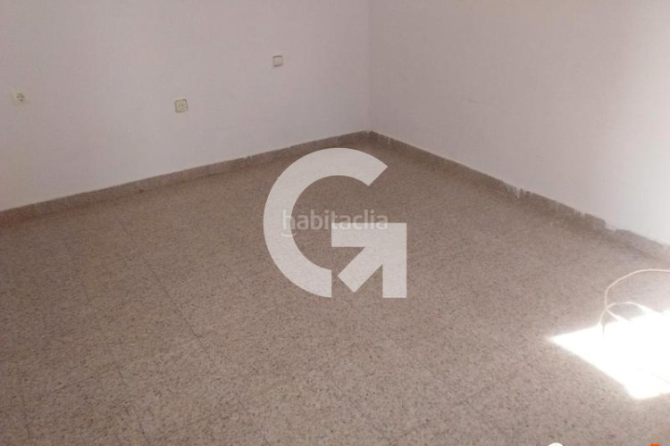 Piso oportunidad de inversión en Ca n'Anglada Terrassa