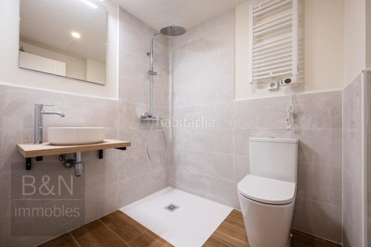 Dúplex experimenta el lujo de vivir en el corazón en una residencia pasiva! disfruta de todas las comodidades que puedas imag en Terrassa