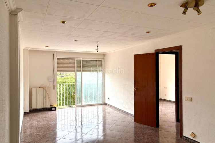Piso  en venta en Les Arenes - La Grípia - Can Montllor Terrassa