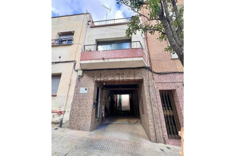 Chalet en calle ďEdison