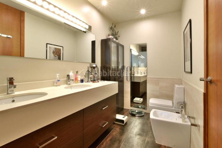 Casa espectacular casa en venta cerca de la avenida jaume i! en Terrassa