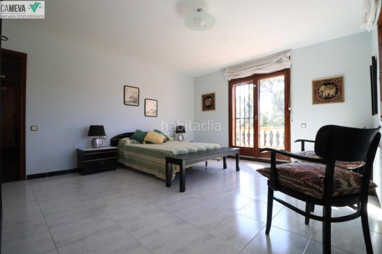 Casa única e impresionante finca a 4 vientos con piscina y jardin en Terrassa