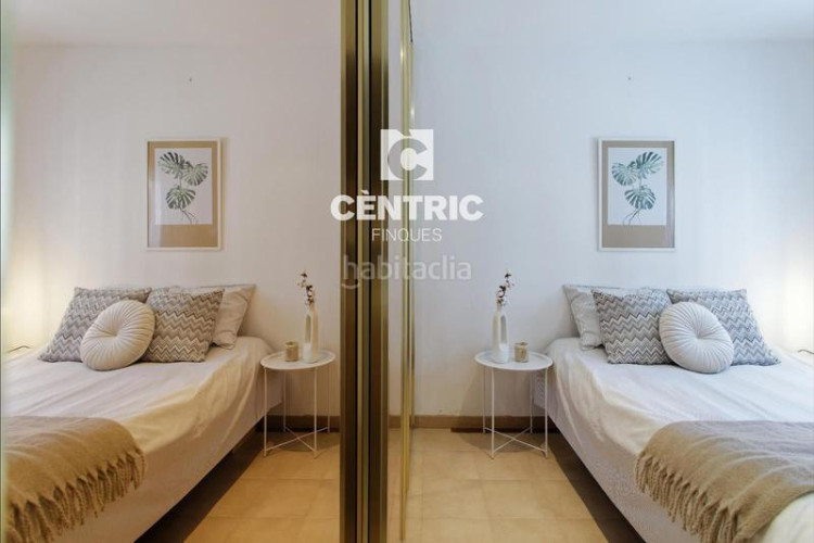Casa  esquinera con encanto en sant pere . en Terrassa