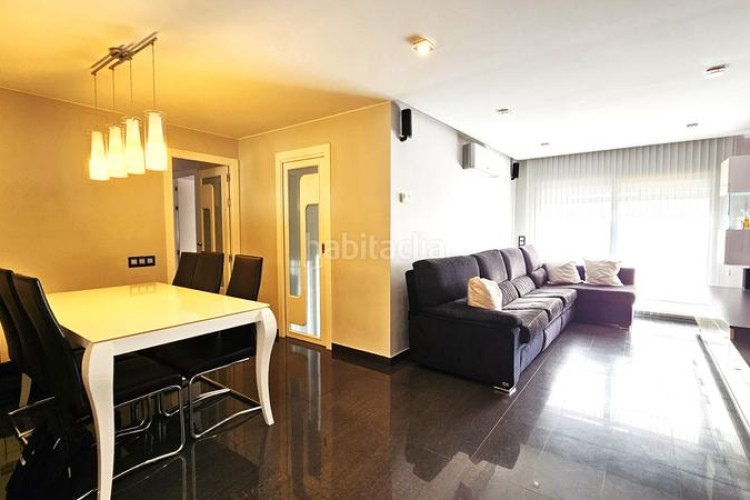 Piso en carrer de pau marsal 76 exclusiva vivienda con acabados de lujo y una ubicación inmejorable. en Terrassa