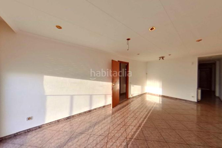 Apartamento en besos en Les Arenes - La Grípia - Can Montllor Terrassa