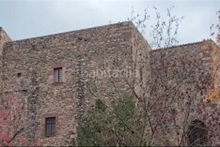 Piso activo ocupado por un tercero en Egara Terrassa